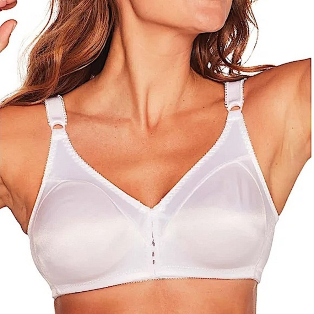 Beauty by BALI No Slip Adjustable Straps Classic Support Wirefree White Bra 40C